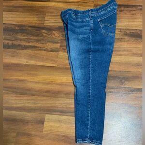 Levi’s Strauss Signature Pull up skinny Jeans